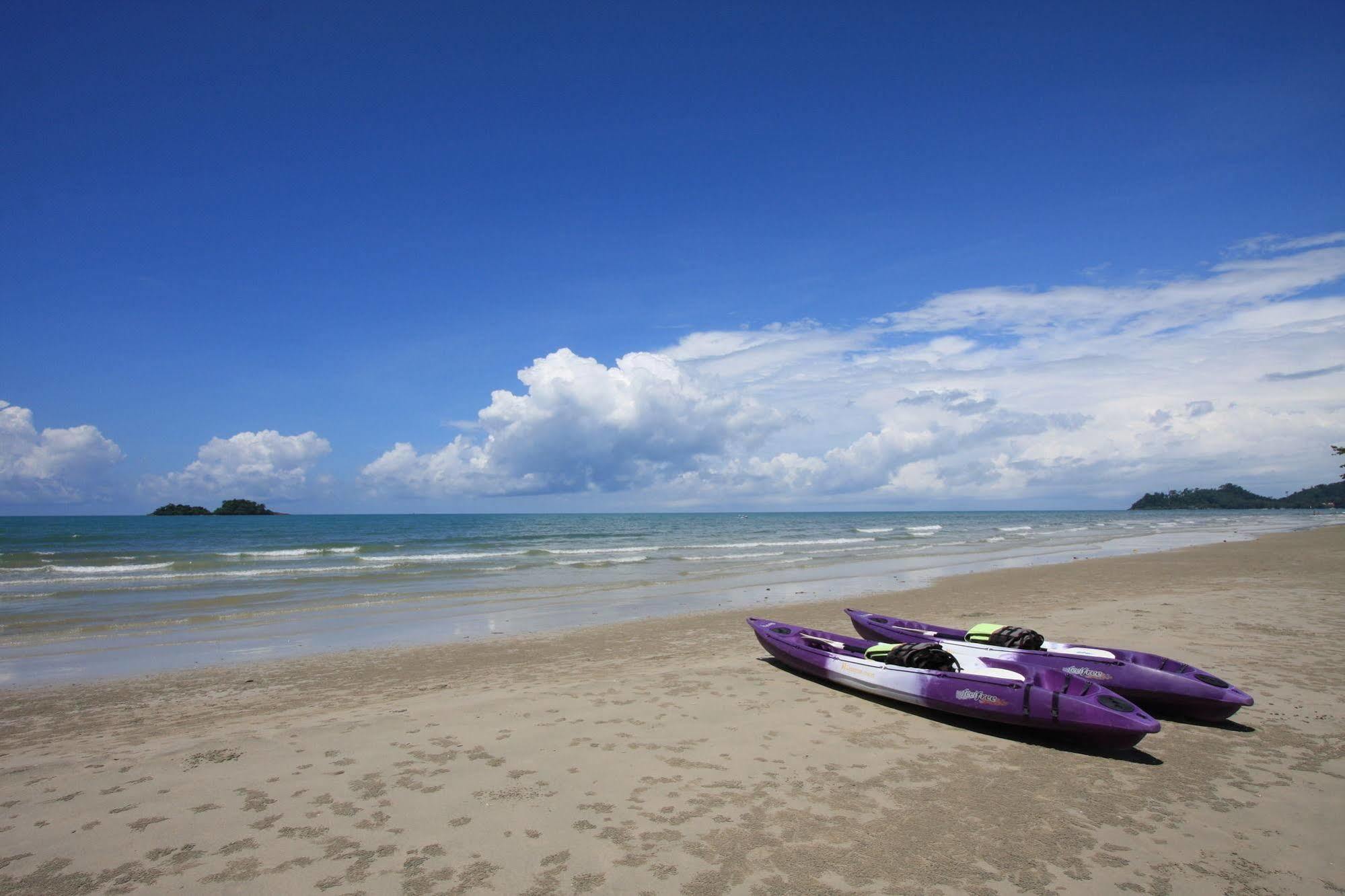 The Dewa Koh Chang Hotel Exterior photo